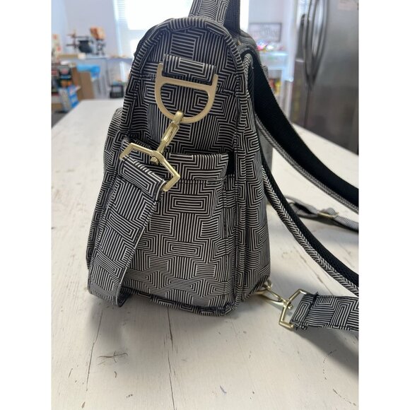 JUJUBE JU JU BE BABY DIAPER BAG DUFFEL SHOULDER BAG BLACK HERRINGBONE CHEVRON - Picture 6 of 10